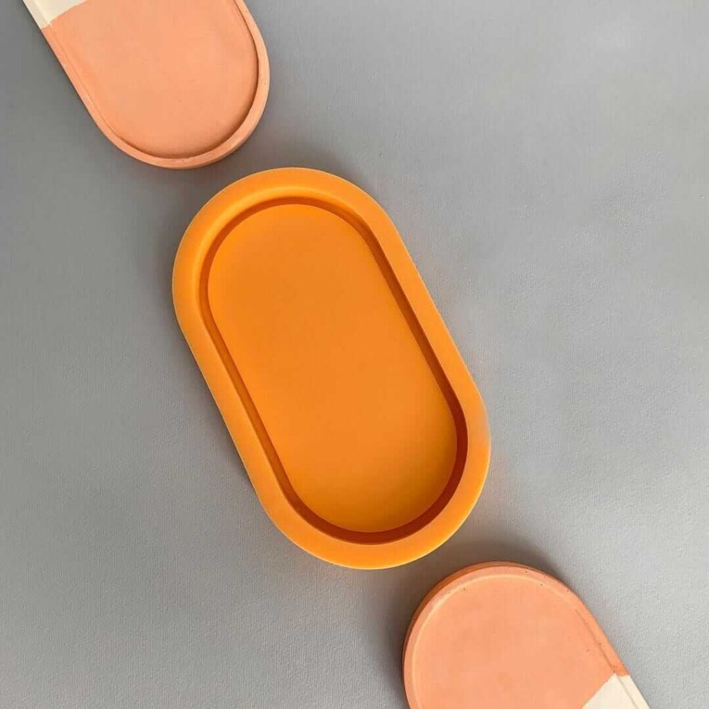 Ovaler Sockel für Polymerputz